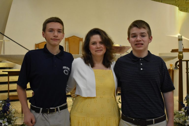 Anne With Sons 4